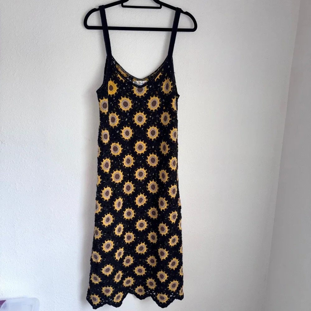 India Boutique Crochet Sunflower Midi Dress small Black Boho Festival Knit - Picture 1 of 9